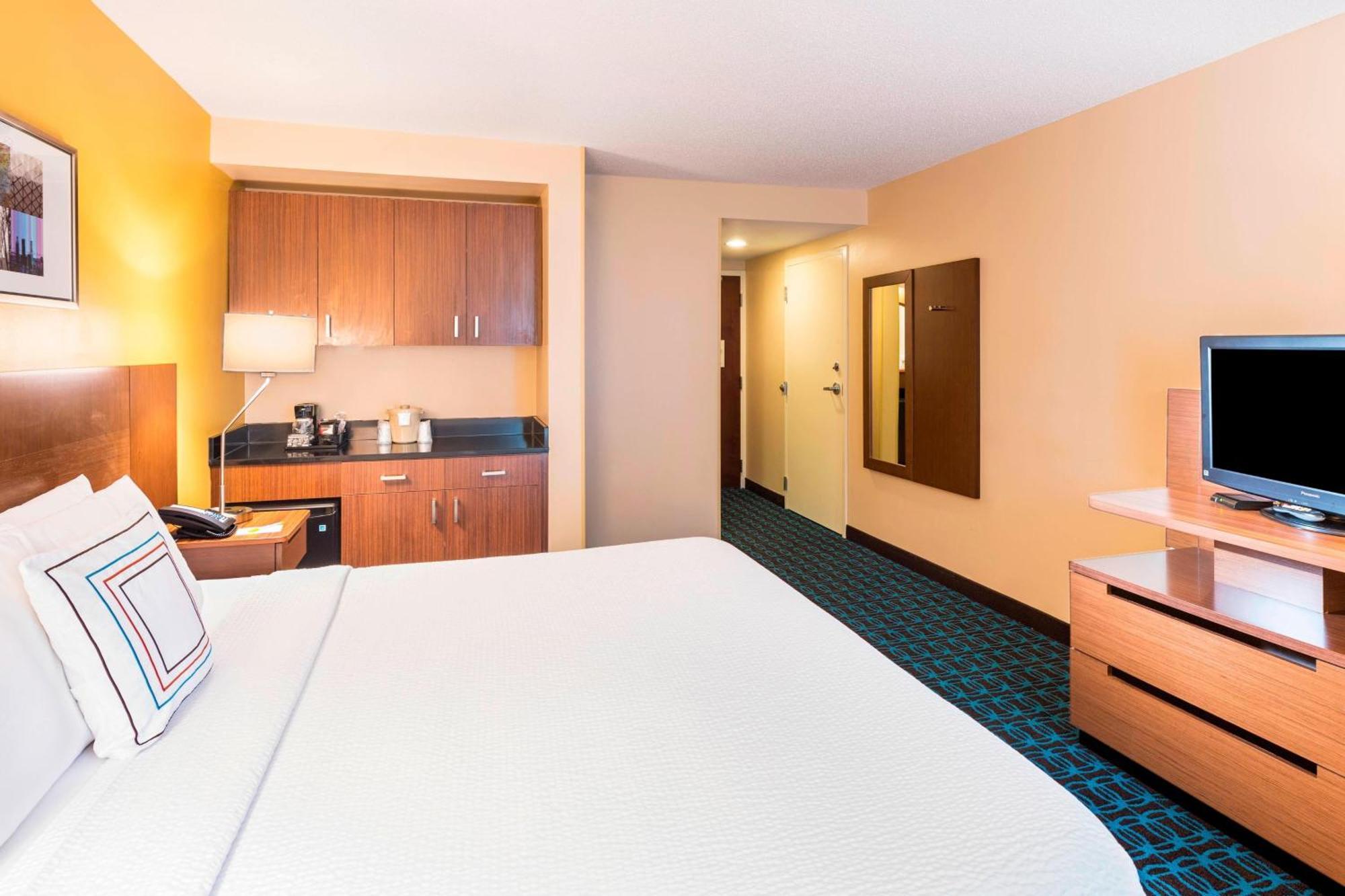 Fairfield Inn & Suites By Marriott Atlanta Perimeter Center Dunwoody Ngoại thất bức ảnh
